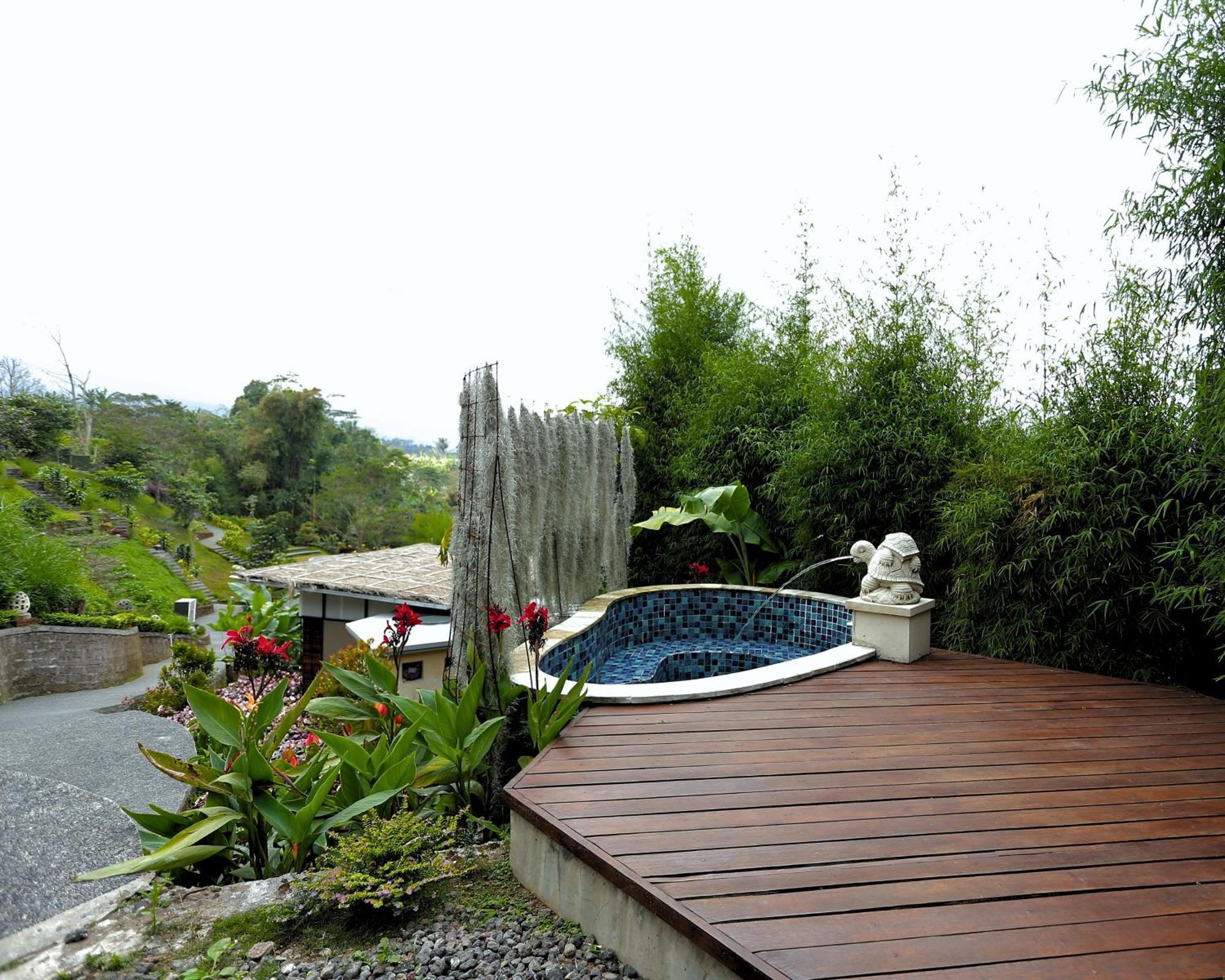 Munduk Tentrem Resort Exterior foto