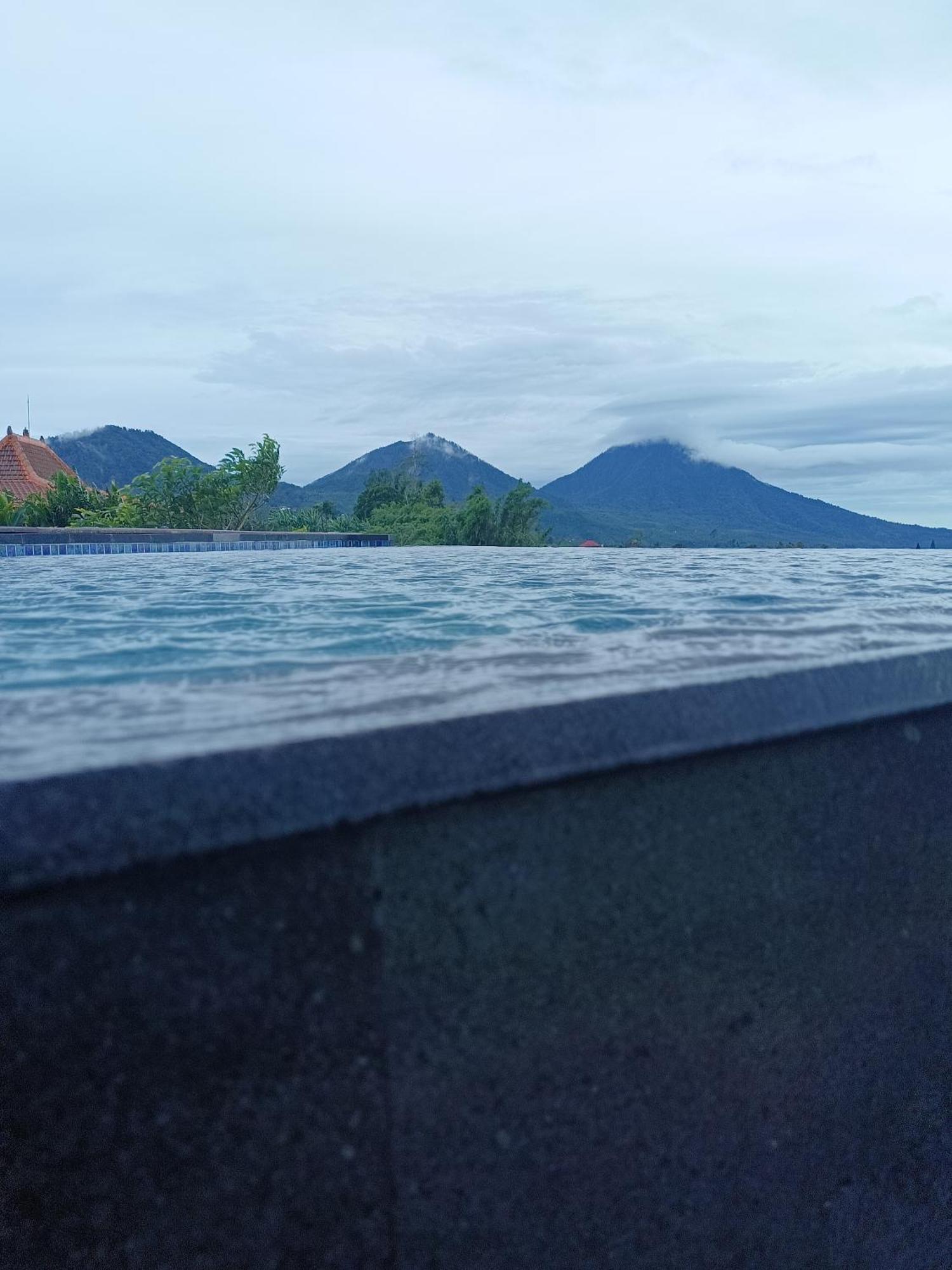 Munduk Tentrem Resort Exterior foto